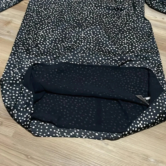 The Limited Pleated Sleeve Dress Brush Dot Navy Size 8 Feminine Polka dot NWT - Picture 12 of 14